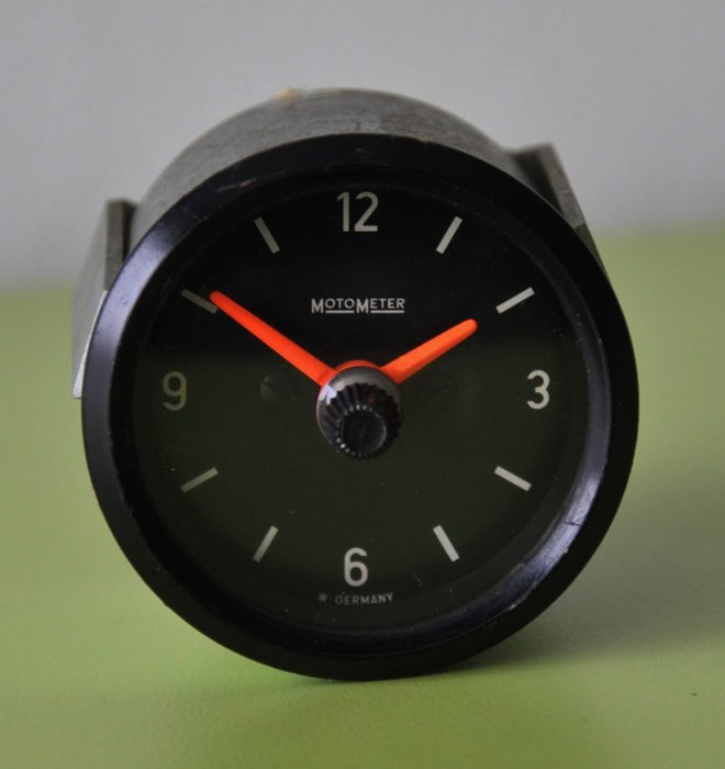 Motometer, Alemania - Antiguo reloj eléctrico de coche, marca Motometer, Alemania Occidental - diámetro integrado 52 mm

