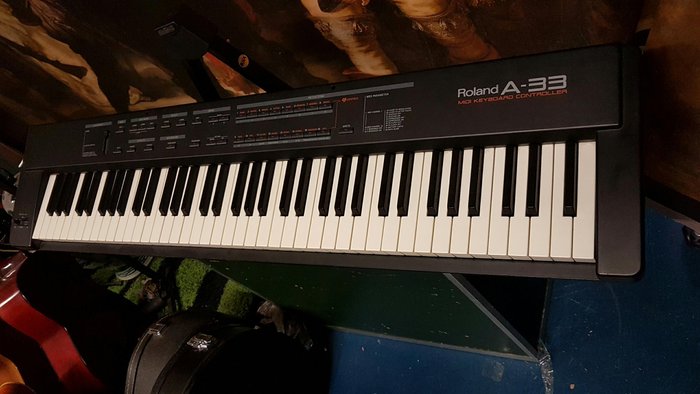 Roland A33. MIDI keyboard