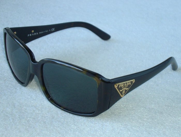 prada milano dal 1913 sunglasses