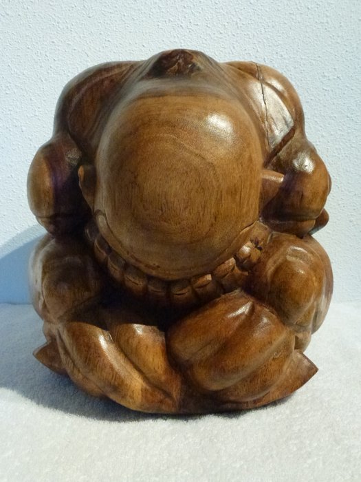 Grote orang Malu-houten beeld