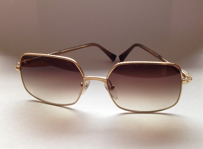Louis Vuitton - Women&#39;s sunglasses - Catawiki