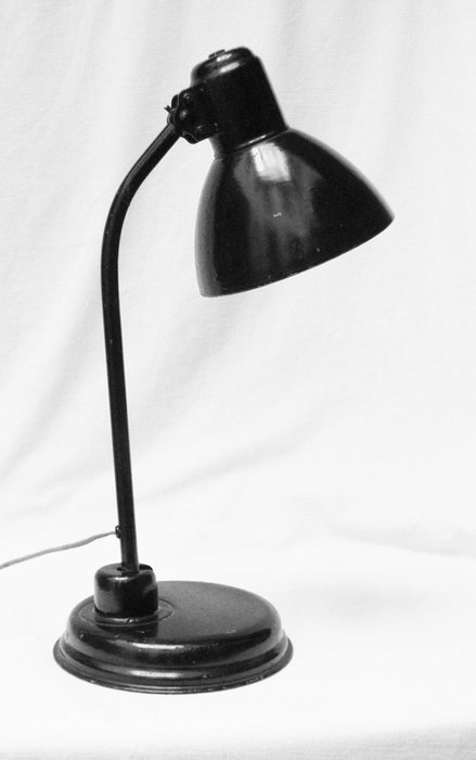Bauhaus skrivbordslampa