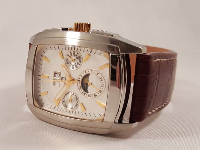 Pascal Hilton 5012 – wristwatch – 2016