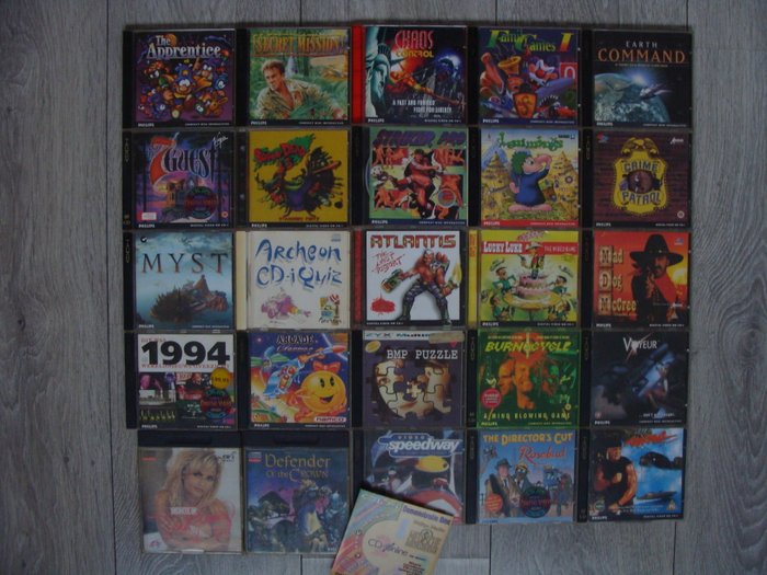 Lote de 26 juegos CD-i Philips - algunas muy raros - Braindead 13, Namco Arcade Classics, The Apprentice, Chaos Control, Atlantis, etc
