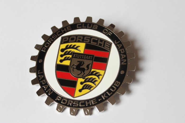 Porsche club of Japan grill badge