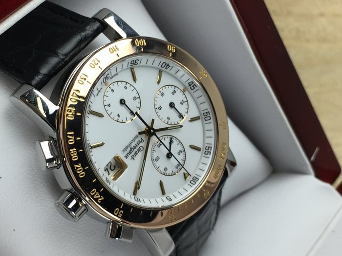 Girard Perregaux GP 7000 chronograph automatic 18 kt, rose gold bezel – Men's watch
