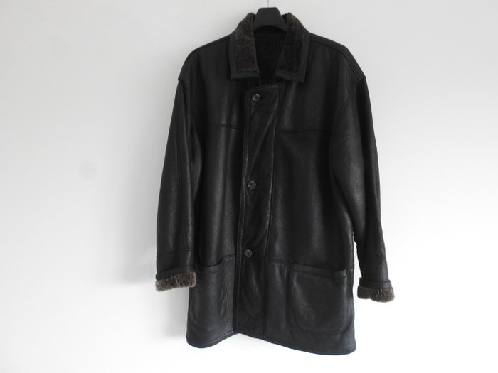 M. Flues - Leather coat - Catawiki
