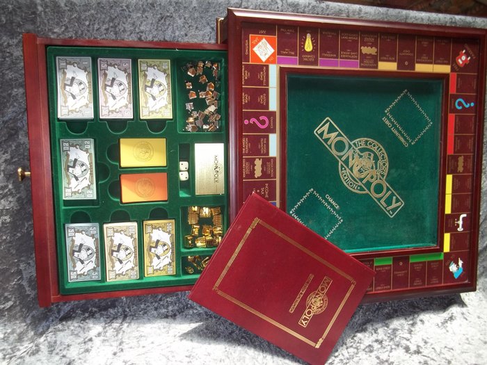 Franklin Mint Monopoly - The collector's Edition - 1991 - In very nice condition - is rarely offered.