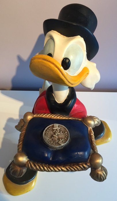 Disney, Walt - Figure - Scrooge McDuck with his Number One Dime - Ca 1980