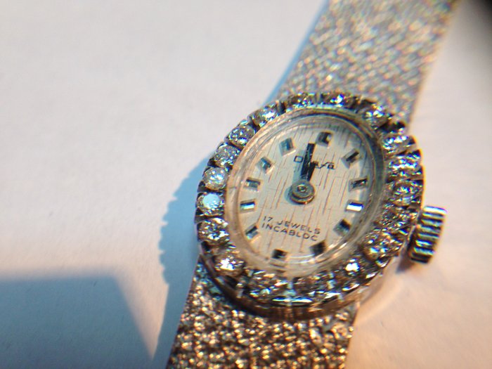 ORAFA Switzerland - women's wristwatch -