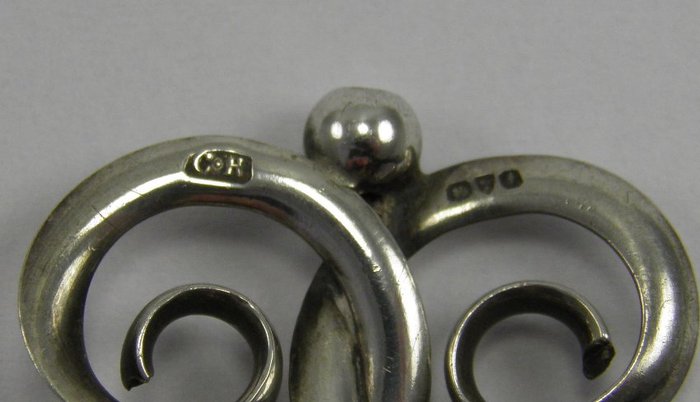 Antique Charles Horner Sterling Silver  Hat Pin Chester 1909