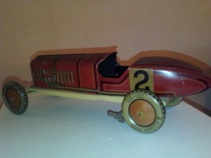 TippCo, Germany - L. 35 cm - TC-959 lithographed tin racing car with clockwork mechanism in working condition, ca. 1930