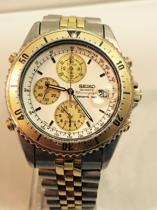 Seiko chronograph 150 / men's watch. -