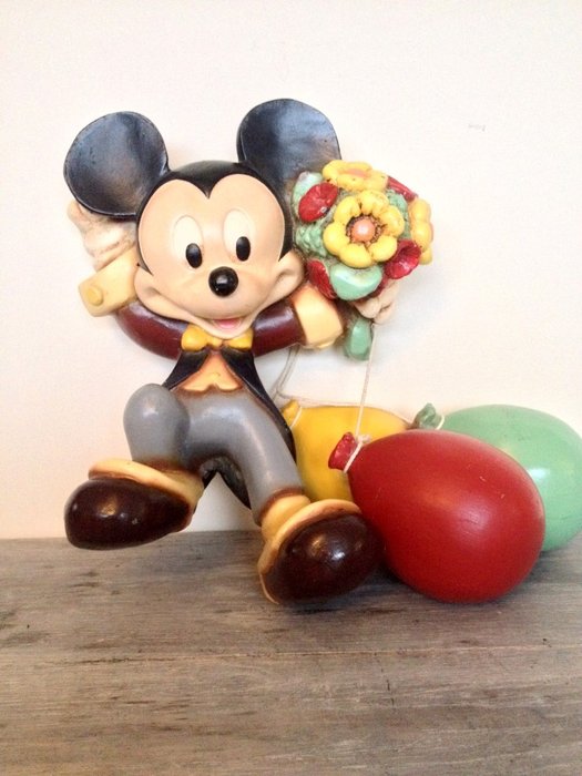 Disney - Sculpture en polyester - Mickey Mouse avec ballons