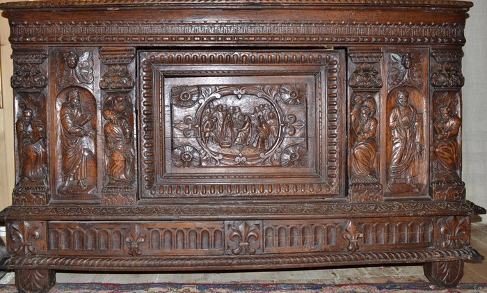 Exceptional wedding chest in oak (high nobility) - France - 16th century, adjustments of the XVIIIth century