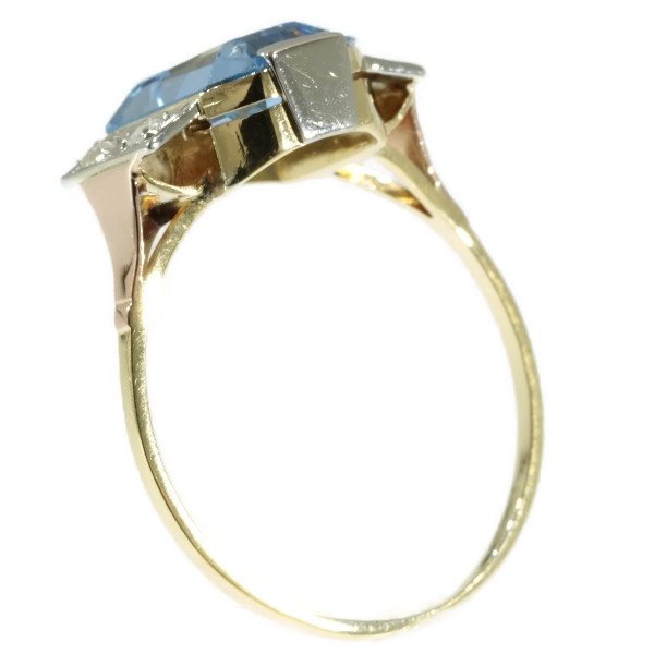 Wonderlijk Gold retro ring with blue synthetic stones and rose cut diamonds CB-32