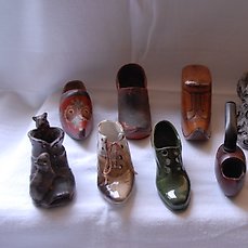 comprador Raramente Empuje Colección de 11 miniaturas antiguas de zapatos / zuecos - - Catawiki