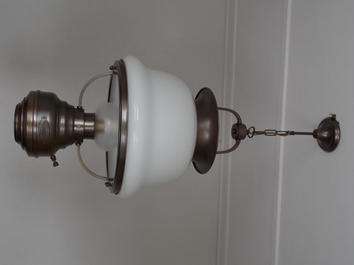 "AMERICAN COOP 1850" big oil hanging lamp (electric) - opal, copper and glass

