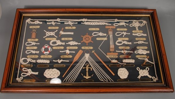 Authentic large model of a board with maritime knots.

