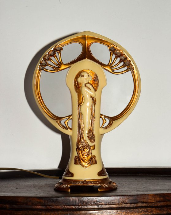 Lámpara de mesa de mujer desnuda vintage diseño art deco art nouveau retro de Oliver Tupton ( firmada)