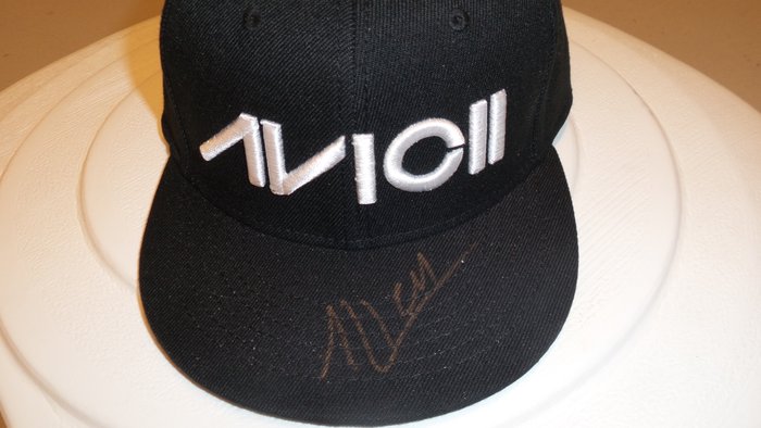 DJ Avicii - cappellino originale - autografato da Tim Bergling aka DJ Avicii