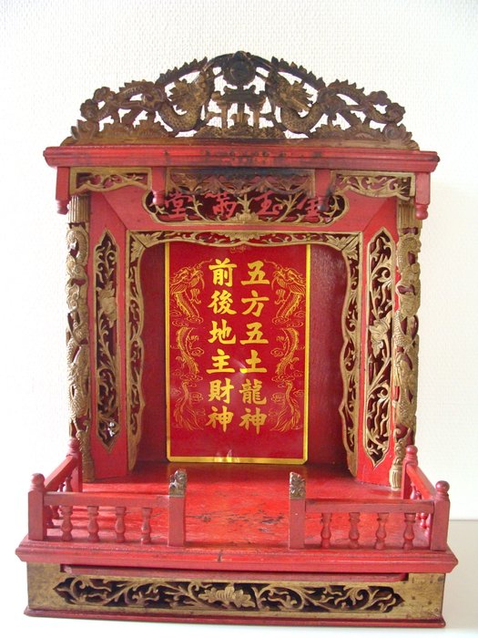 Home Altar - China - mid 20th century - Catawiki