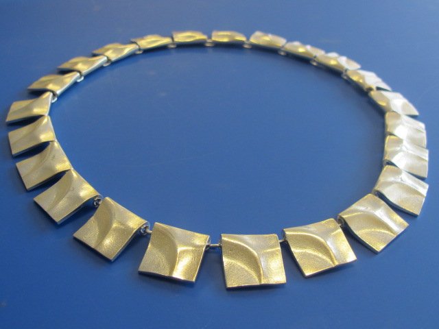 Lapponia Silver Necklace "Planetoid Valleys" Design Björn Weckström with safety clasp. 