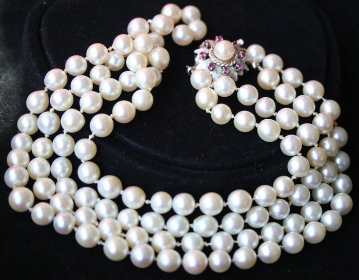 2-row pearl necklace with approximately 117 Japanese salt - Catawiki