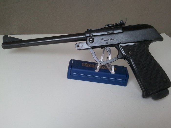 Lucznik air pistol Wz. 70 model LP53 