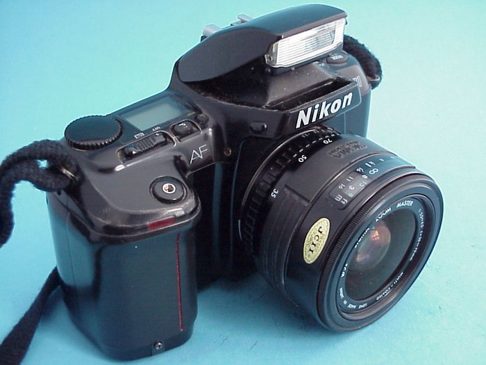 Nikon AF F601 body (1990) + two lenses: Sigma Zoom Master 1:3.5 f = 35