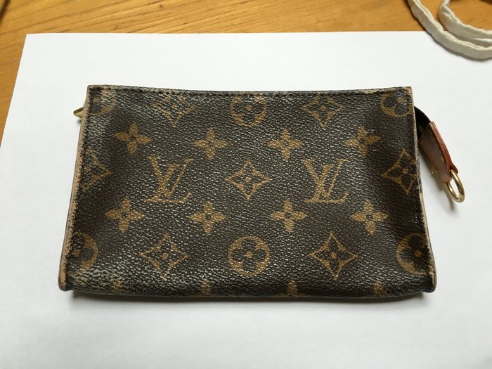 Louis Vuitton – wallet make-up bag clutch - Catawiki
