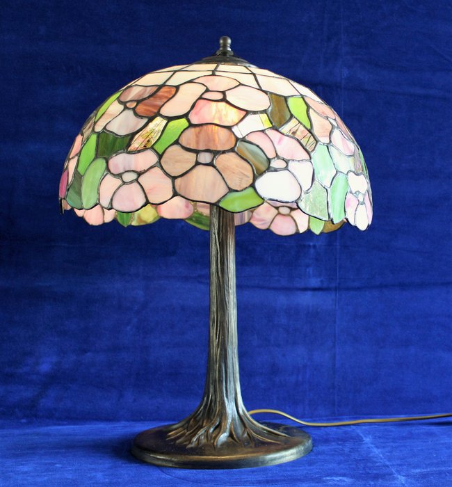 Tiffanny Lamp