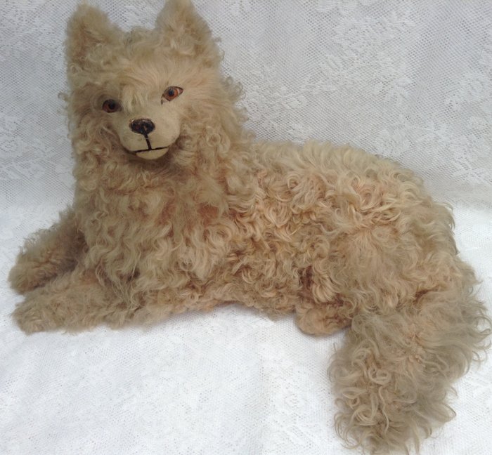 Antiker französischer LouLou Hund besonderes Objekt Catawiki