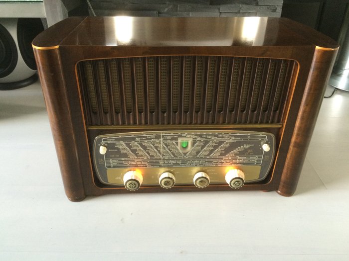 Das einzigartige und sehr seltene Röhrenradio von Bang und Olufsen, dem JET 511 K


