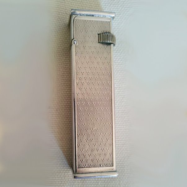 Lighter Cartier licence by Dunhill 