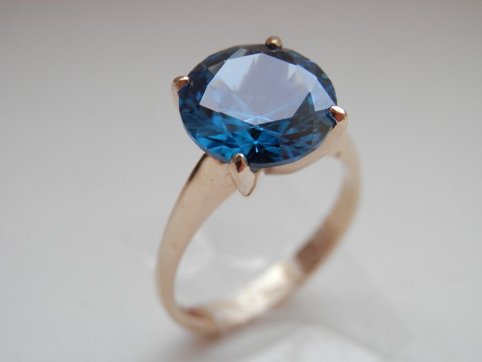 Super Gouden ring met blauwe steen - 'topaas?' - Catawiki VA-39