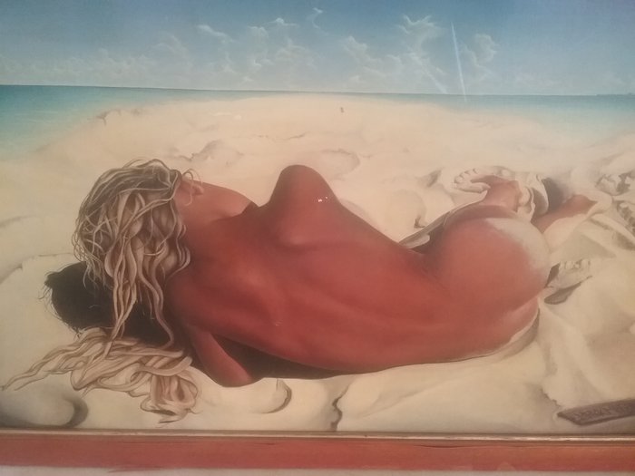 Beach girl nude 