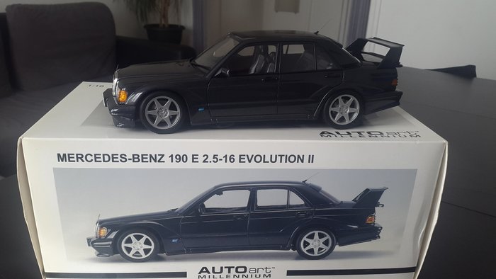 AUTOart - Scale 1/18 - Mercedes-Benz 190 E 2.5-16 evolution - Catawiki