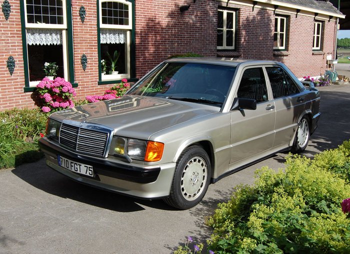 Mercedes-Benz - 190E 2.3-16v - 1985