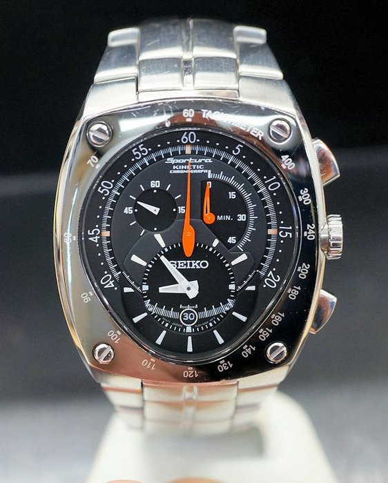 Montre-bracelet avec chronographe Seiko Sportura Kinetic pour homme, 7L22-0AD0