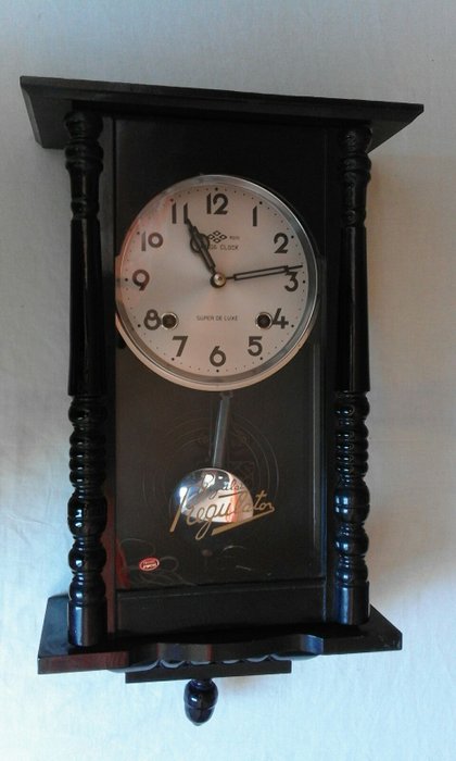 Pendulum clock – TAKEDA CLOCK, made in Japan. 