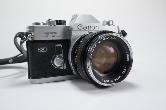 Canon FTb with 50mm f/1.4 'chrome nose' - Catawiki