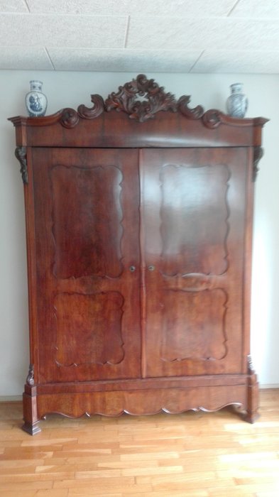 Mahogany Linen Cabinet Middle Of The 19th Century Catawiki