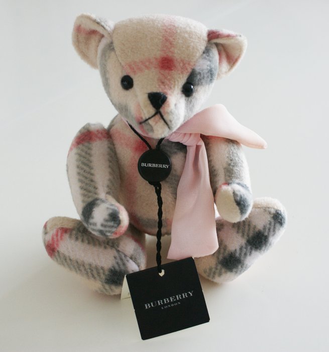 burberry teddy bear pink