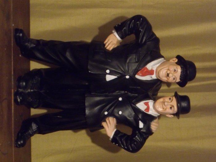 Plaster Statue "Laurel et Hardy" Vintage 52 cm 