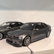 Otto Mobile - Scale 1/18 - 2x BMW (E46) M3 CSL - Catawiki