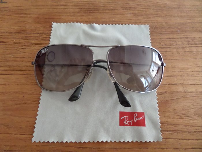 Ray-Ban – sunglasses – men's - Catawiki