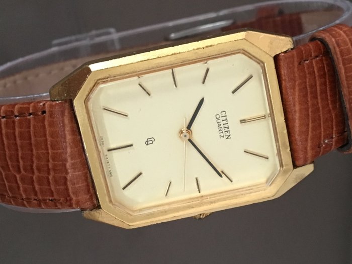Citizen quartz men's wristwatch - approx. the 1980s.