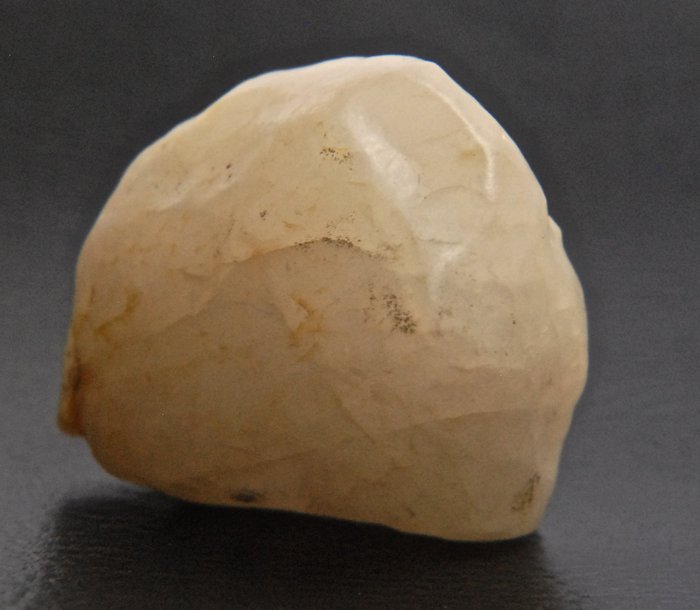 Tenoumer Crater-shocked quartz, 52,50 Gr, 42 mm