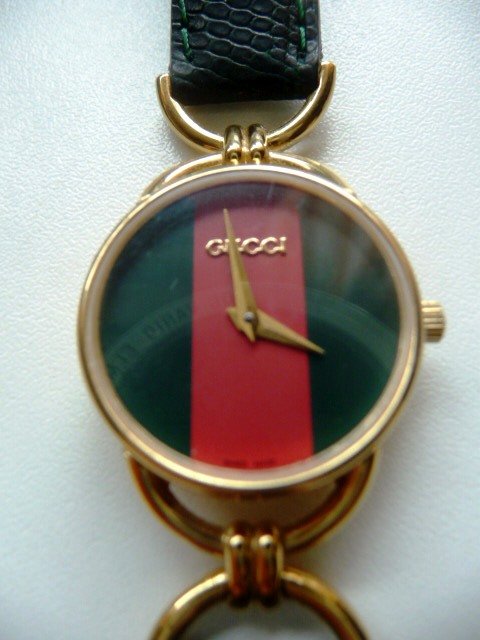 gucci classic watch